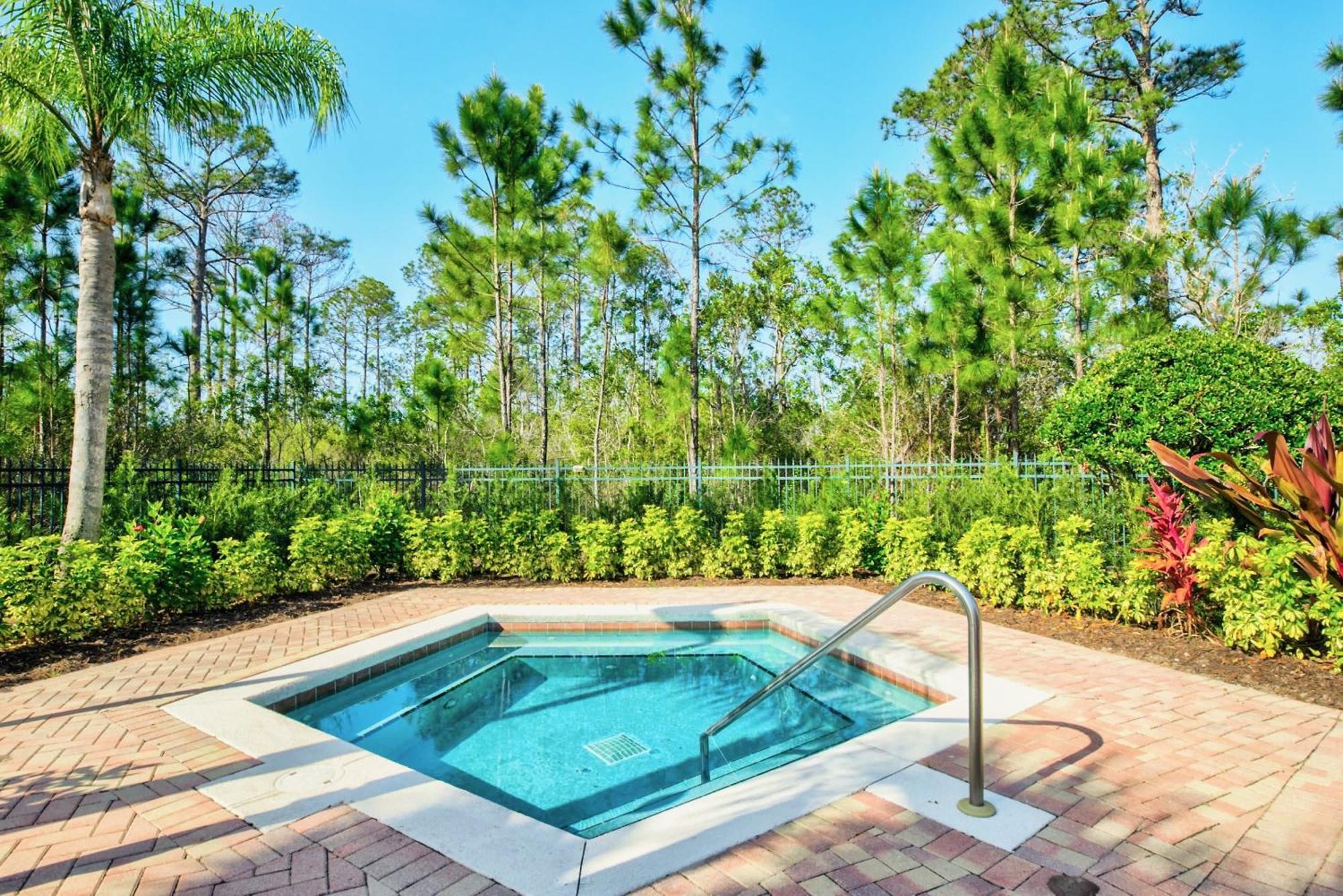 Cozy 2Br Condo - Private Balcony - Near Disney Orlando Exterior photo